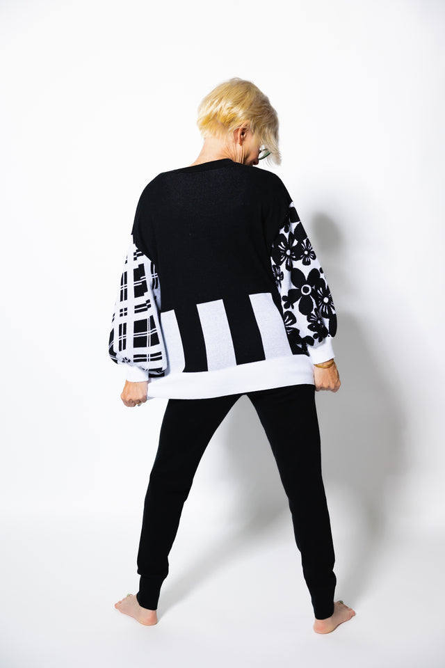 Black/White Lounge Sweater