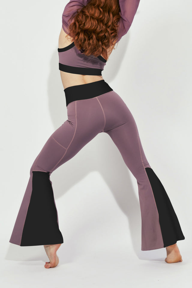 Melissa Becraft SS23 Comeback Lilac/Black Flare Leggings