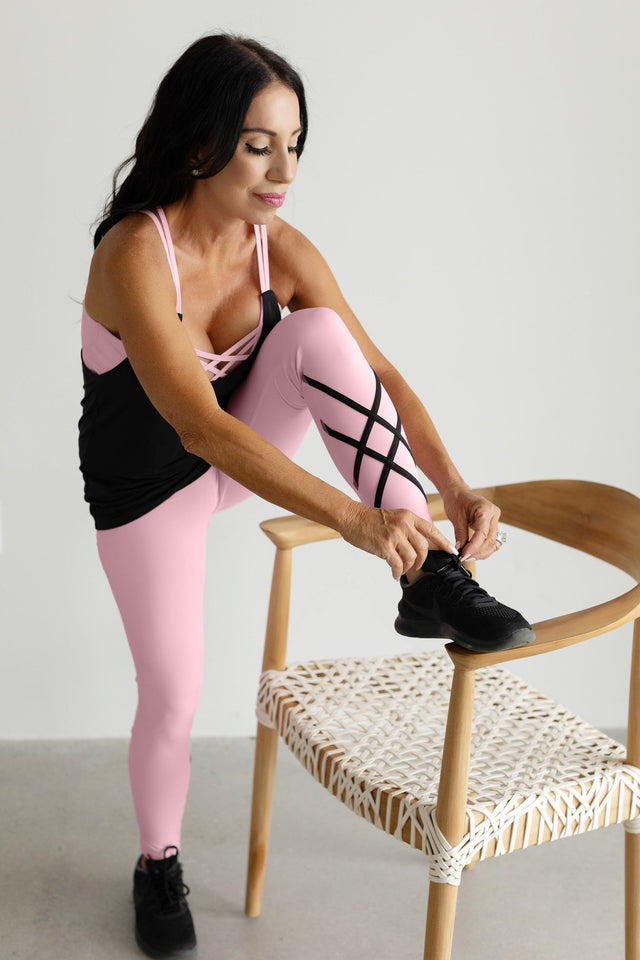 tWinning w/ Dawn & Cher AW22 Black+Pink Sports Bra Tank - SewSewYou